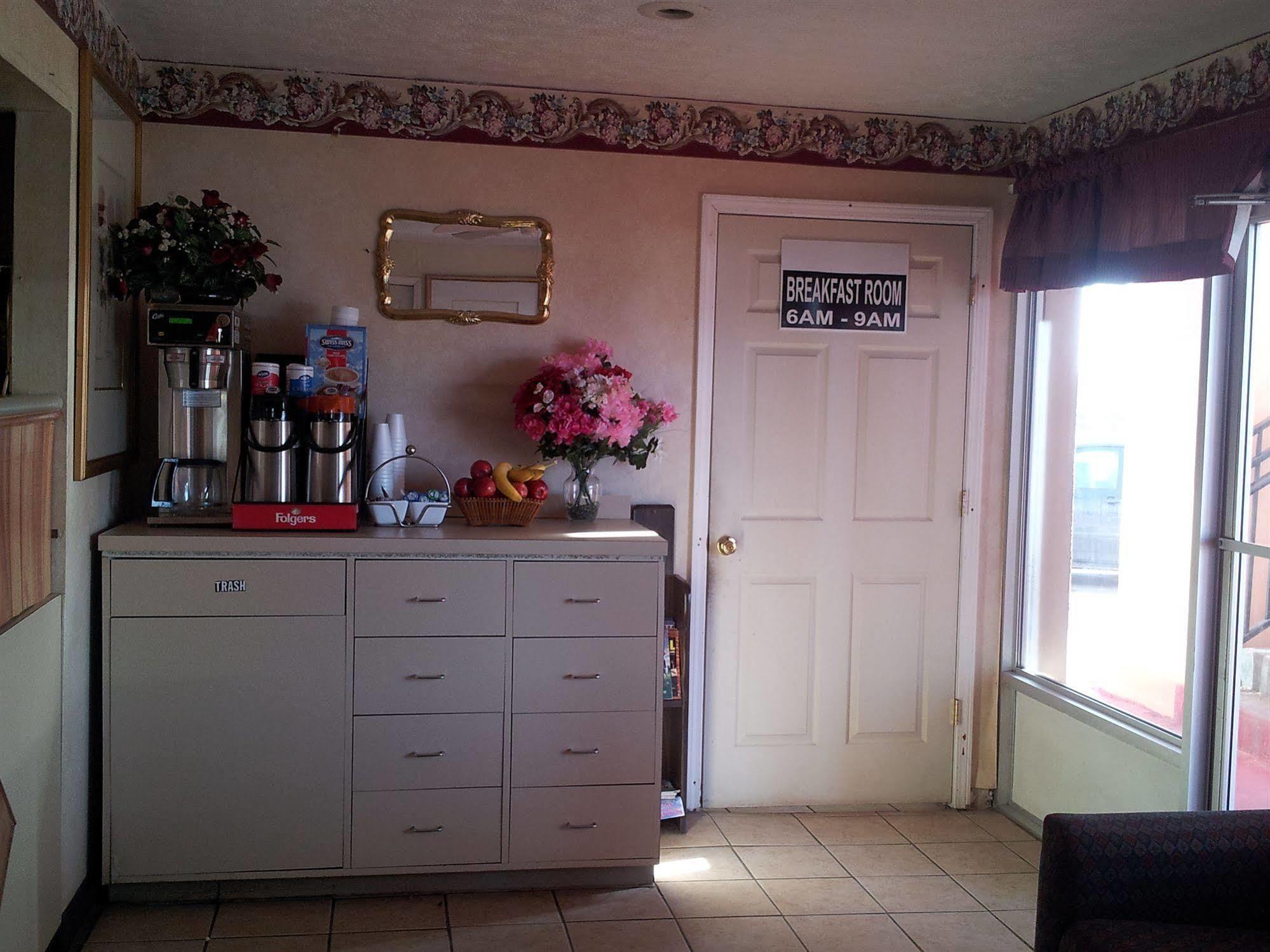 Garden Inn And Extended Stay Shepherdsville Buitenkant foto